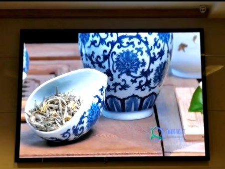 江夏***部隊(duì)BTQ018安裝調(diào)試完成   像素：1376x946，尺寸：2.56x1.76m