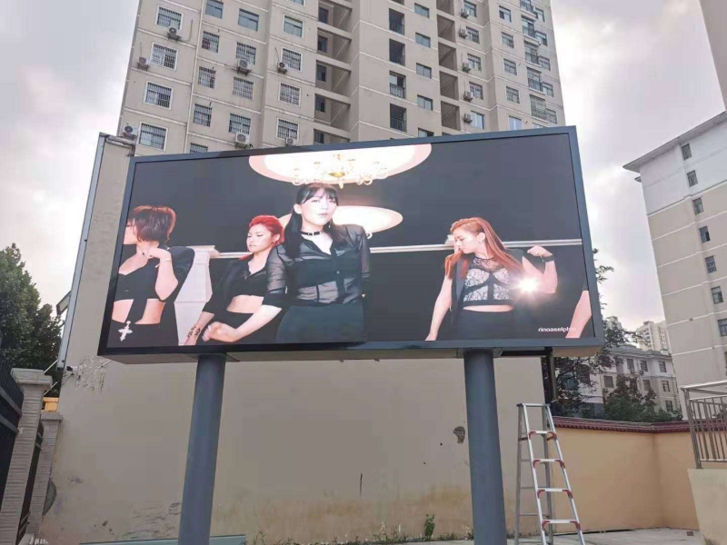 隨州市中級(jí)人民法院-戶外P4-18㎡